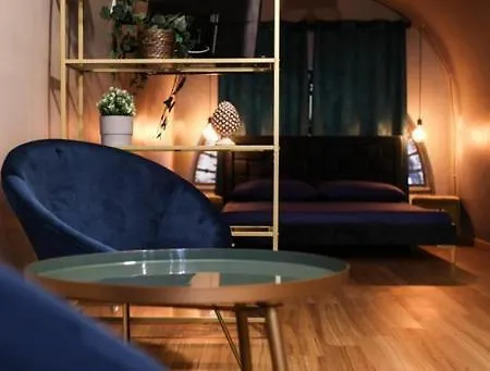 Loft Ateneo 아파트 *